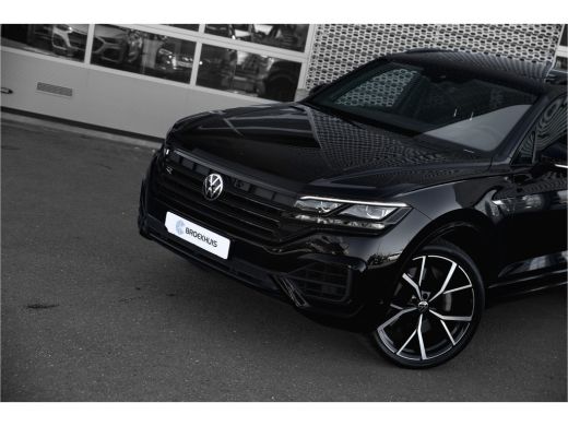 Volkswagen Touareg 3.0TSi 462pk 4MOTION R | Panoramadak | Nachtzicht | Luchtvering | HUD | Harman Kardon | ActivLease financial lease