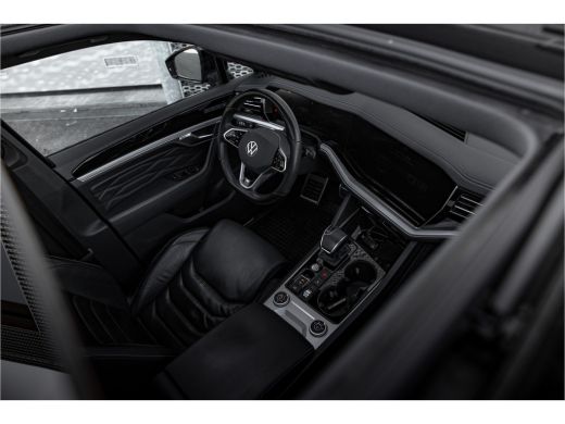Volkswagen Touareg 3.0TSi 462pk 4MOTION R | Panoramadak | Nachtzicht | Luchtvering | HUD | Harman Kardon | ActivLease financial lease