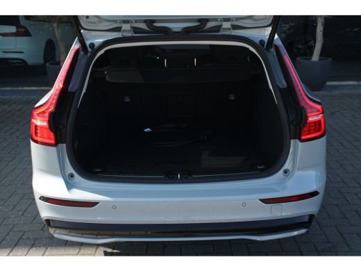 Volvo  V60 Volvo T6 AWD Plus Dark | Adaptive Cruise | Stuur/Stoelverwarming | Camera | Getint Glas | Zwarte ... ActivLease financial lease