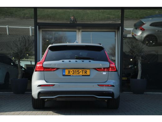 Volvo  V60 Volvo T6 AWD Plus Dark | Adaptive Cruise | Stuur/Stoelverwarming | Camera | Getint Glas | Zwarte ... ActivLease financial lease