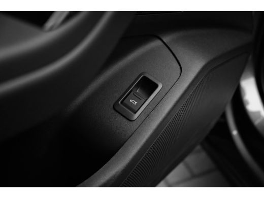 Audi Q6 e-tron Advanced edition 100 kWh ActivLease financial lease