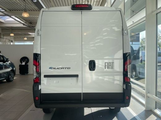 Fiat E-Ducato Fiat 4.25t L3H2 Heavy 110 kWh | 7" Full Digital Cockpit | Achteruitrijcamera | Airco (automatisch) ActivLease financial lease