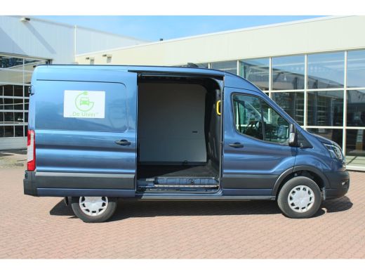 Ford E-Transit 350 L2H2 Trend 68 kWh Pro Power on board, Navigatie, Adaptieve Cruise, 360 camera ActivLease financial lease