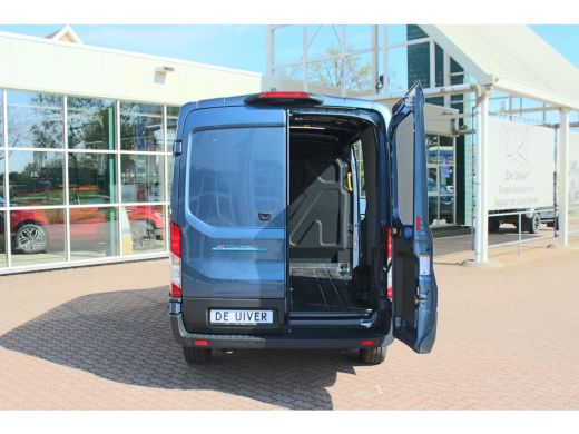 Ford E-Transit 350 L2H2 Trend 68 kWh Pro Power on board, Navigatie, Adaptieve Cruise, 360 camera ActivLease financial lease