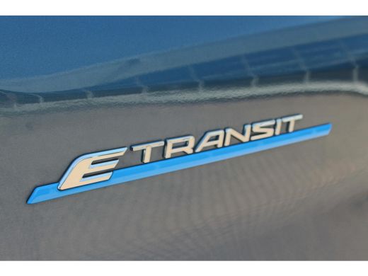 Ford E-Transit 350 L2H2 Trend 68 kWh Pro Power on board, Navigatie, Adaptieve Cruise, 360 camera ActivLease financial lease