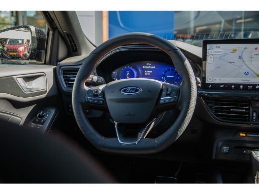 Ford Focus 1.0 EcoBoost Hybrid ST Line X | Achteruitrijcamera | Airco (automatisch) | Apple Carplay/Android ... ActivLease financial lease