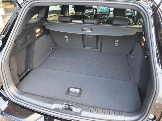 Ford Focus Wagon 1.0 125 pk Hybrid ST Line X MANUAL ActivLease financial lease