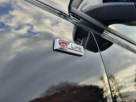 Ford Focus Wagon 1.0 125 pk Hybrid ST Line X MANUAL ActivLease financial lease