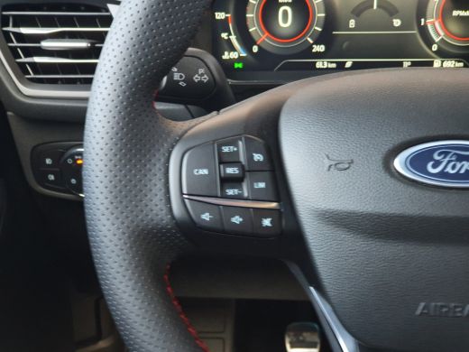 Ford Focus Wagon 1.0 125 pk Hybrid ST Line X MANUAL ActivLease financial lease