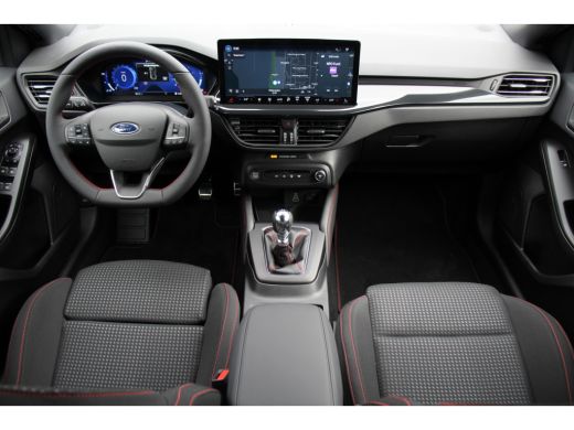 Ford Focus Wagon 1.0 EcoB Hybrid ST Line X 18 Inch LMV | Winterpack | Camera ActivLease financial lease