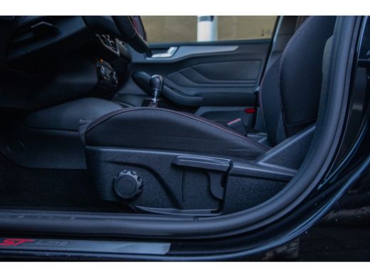 Ford FOCUS Wagon 1.0 EcoBoost Hybrid ST Line Style | Airco (automatisch) | Apple Carplay/Android Auto|telefooninte... ActivLease financial lease
