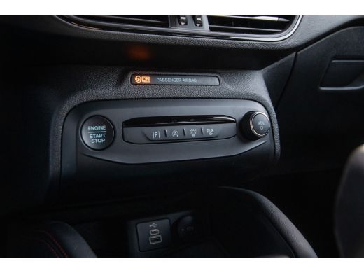 Ford FOCUS Wagon 1.0 EcoBoost Hybrid ST Line X Automaat | Achteruitrijcamera | Airco (automatisch) | Apple Carplay... ActivLease financial lease