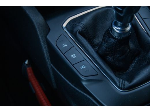 Ford FOCUS Wagon Ford 1.0 EcoBoost Hybrid Titanium Style| Airco (automatisch) | Apple Carplay/Android Auto|telefoo... ActivLease financial lease