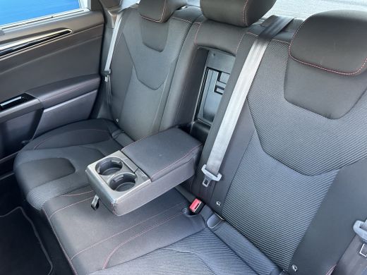 Ford Mondeo 1.5 165PK ST Line | TREKHAAK ELEKTRISCH| STUUR-, STOEL- EN VOORRUITVERWARMING| PANORAMADAK| NAVIG... ActivLease financial lease