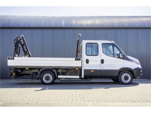Iveco Daily 35S18D | 3.0 180PK | Hiab 013 | 3.5T Trekgewicht | Automaat | Climate | Camera | Euro 6 ActivLease financial lease