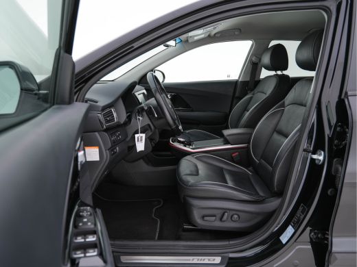 Kia e-Niro ExecutiveLine 64 kWh (INCL-BTW) Aut. *FULL-LEATHER | JBL-AUDIO | FULL-LED | NAVI-FULLMAP | DAB | ... ActivLease financial lease