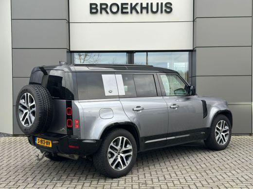Land Rover Defender 110 P400e 110 X-Dynamic SE | Pano | Afn trekhaak | Driver Assist Pack | Black Pack | Cold Climate ActivLease financial lease