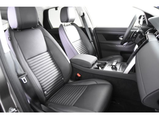 Land Rover Discovery Sport 1.5 P300e PHEV R Dynamic *AWD*Luchtvering* ActivLease financial lease