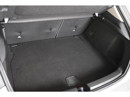 Mercedes A-Klasse 180 *1ste Eigenaar*Navigatie*Stoelverwarming*DAB*PDC* ActivLease financial lease