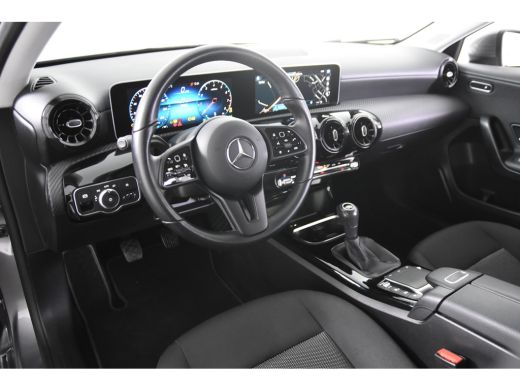 Mercedes A-Klasse 180 *1ste Eigenaar*Navigatie*Stoelverwarming*DAB*PDC* ActivLease financial lease