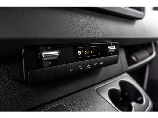 Mercedes Sprinter 314 CDI | Bakwagen met laadklep | Automaat | Carplay | Navi | Mbux | Climate | Cruise | Euro 6 ActivLease financial lease