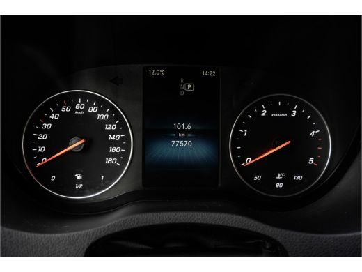 Mercedes Sprinter 314 CDI | Bakwagen met laadklep | Automaat | Carplay | Navi | Mbux | Climate | Cruise | Euro 6 ActivLease financial lease