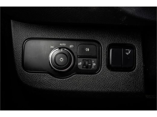 Mercedes Sprinter 314 CDI | Bakwagen met laadklep | Automaat | Carplay | Navi | Mbux | Climate | Cruise | Euro 6 ActivLease financial lease