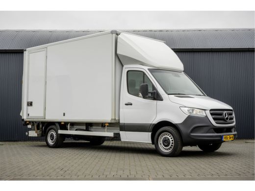 Mercedes Sprinter 314 CDI | Bakwagen met laadklep | Automaat | Carplay | Navi | Mbux | Climate | Cruise | Euro 6 ActivLease financial lease