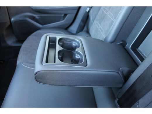 Opel Astra 1.2 Turbo Hybrid Ultimate | Alcantara bekleding | Dodehoek detectie | Draadloze telefoonlader ActivLease financial lease