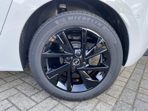 Opel Corsa 1.2 75PK Edition |NIEUW VOORRAAD!! | NAVIGATIE| AIRCO| CAMERA| PARKEERSENSOREN V+A| RIJKLAARPRIJS! ActivLease financial lease