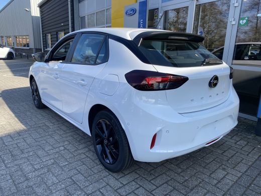 Opel Corsa 1.2 75PK Edition |NIEUW VOORRAAD!! | NAVIGATIE| AIRCO| CAMERA| PARKEERSENSOREN V+A| RIJKLAARPRIJS! ActivLease financial lease