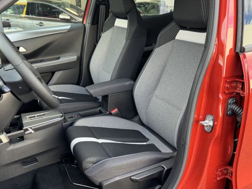 Opel Frontera Opel Electric GS 44 kWh | Apple Carplay/Android Auto|telefoonintegratie premium | Dakrails | WiFi... ActivLease financial lease