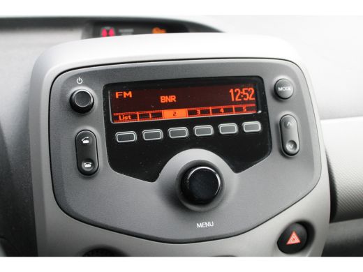 Peugeot 108 5drs 1.0 e-VTi Active | Airconditioning | Bluetooth | LED | Mistlampen | ActivLease financial lease