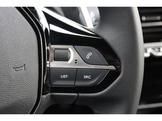 Peugeot 2008 Peugeot SUV 1.2 Hybrid 136pk Allure | Automaat | Navigatie | Camera | Stoelverwarming | ActivLease financial lease