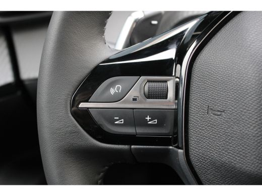 Peugeot 2008 Peugeot SUV 1.2 Hybrid 136pk Allure | Automaat | Navigatie | Camera | Stoelverwarming | ActivLease financial lease