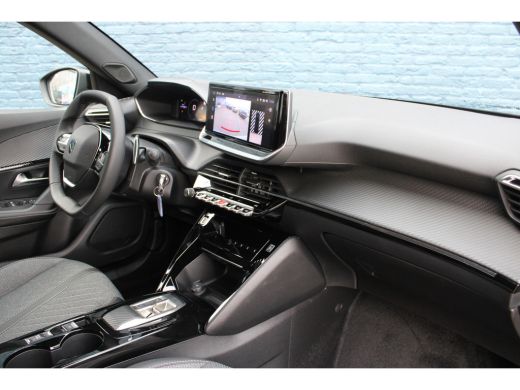 Peugeot 2008 Peugeot SUV 1.2 Hybrid 136pk Allure | Automaat | Navigatie | Camera | Stoelverwarming | ActivLease financial lease