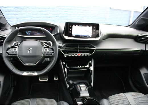 Peugeot 208 5drs 1.2 PureTech 100pk EAT8 GT | Automaat | Navigatie | Panoramadak | Camera | Full LED | ActivLease financial lease