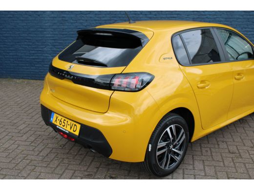 Peugeot 208 5drs 1.2 PureTech Style | Navigatie | Camera | Parkeersensoren | Lichtmetaal | ActivLease financial lease