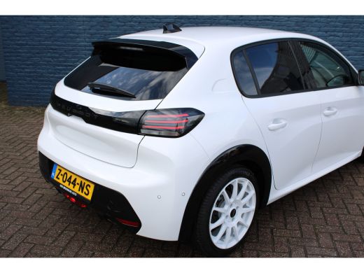 Peugeot 208 Peugeot 5drs Allure PureTech 100pk | Navi by app | Camera | Stoelverwarming | Keyless | Adaptief  | ActivLease financial lease