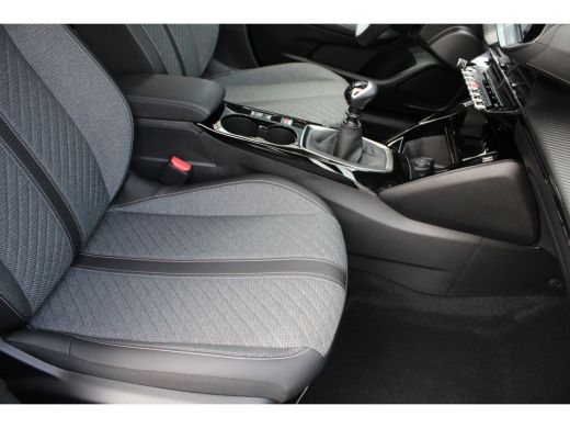 Peugeot 208 Peugeot 5drs Allure PureTech 100pk | Navi by app | Camera | Stoelverwarming | Keyless | Adaptief  | ActivLease financial lease