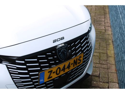 Peugeot 208 Peugeot 5drs Allure PureTech 100pk | Navi by app | Camera | Stoelverwarming | Keyless | Adaptief  | ActivLease financial lease