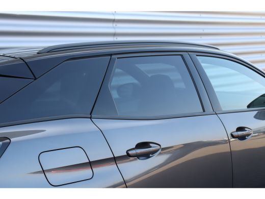 Peugeot 3008 1.2 PURETECH 130PK GT PACK AUTOMAAT / NAVI / LEDER / CLIMA / PDC / 19" LMV / CAMERA / BLACK PACK ... ActivLease financial lease