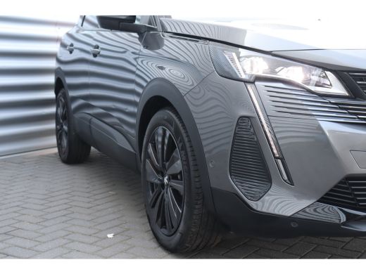 Peugeot 3008 1.2 PURETECH 130PK GT PACK AUTOMAAT / NAVI / LEDER / CLIMA / PDC / 19" LMV / CAMERA / BLACK PACK ... ActivLease financial lease