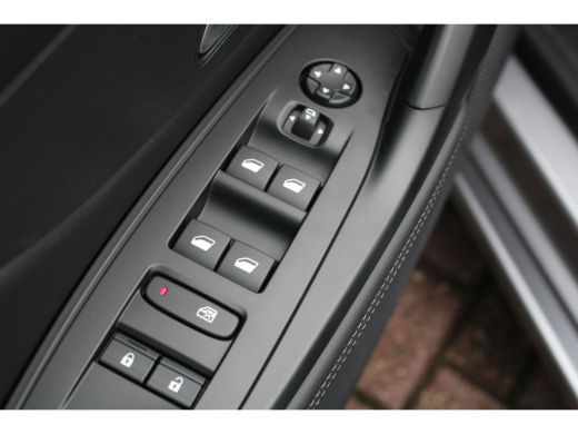 Peugeot 308 SW SW 1.2 PureTech 130pk EAT8 Allure Pack Business | Automaat | Navigatie | Camera | Trekhaak | 1... ActivLease financial lease