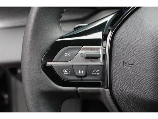 Peugeot 308 SW Peugeot 1.2 PureTech 130pk EAT8 Allure Pack Business | Automaat | Navigatie | Camera | Trekhaa... ActivLease financial lease