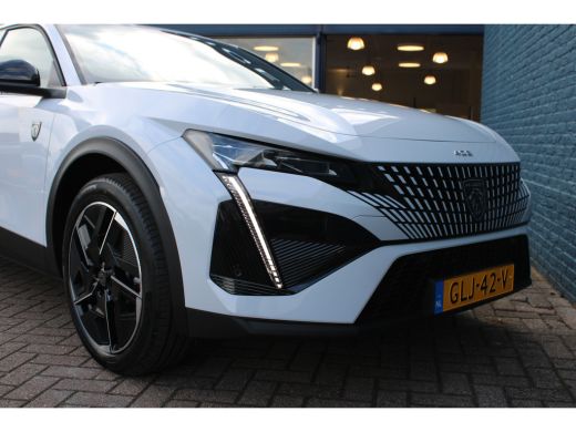 Peugeot 408 Peugeot 1.2 Hybrid 136pk e-DCS6 GT | Automaat | Navigatie | Camera | Mild HYbrid | Apple carplay | ActivLease financial lease