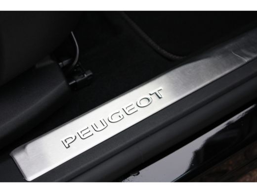 Peugeot 5008 SUV 1.2 PureTech 130pk EAT8 GT 7p | Automaat | Navigatie | Camera | Black Pack | Stoelverwarming | ActivLease financial lease