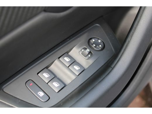 Peugeot 508 SW SW 1.2 PureTech 130pk EAT8 Allure | Automaat | Navigatie | Camera | Adaptieve cruise | Nieuw m... ActivLease financial lease
