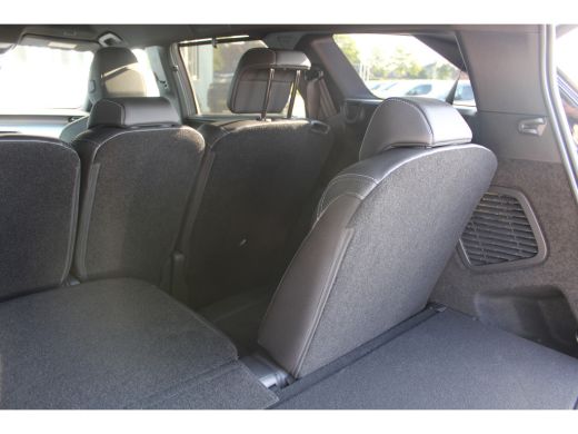 Peugeot E-5008 GT 73 kWh | Navigatie | Camera | Alcantara | 20 Inch | ActivLease financial lease