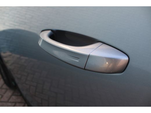 Peugeot E-5008 GT 73 kWh | Navigatie | Camera | Alcantara | 20 Inch | ActivLease financial lease